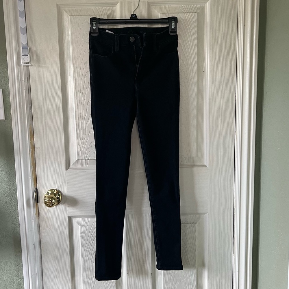 American Eagle Super High Rise Jegging - 360 Next Level Stretch